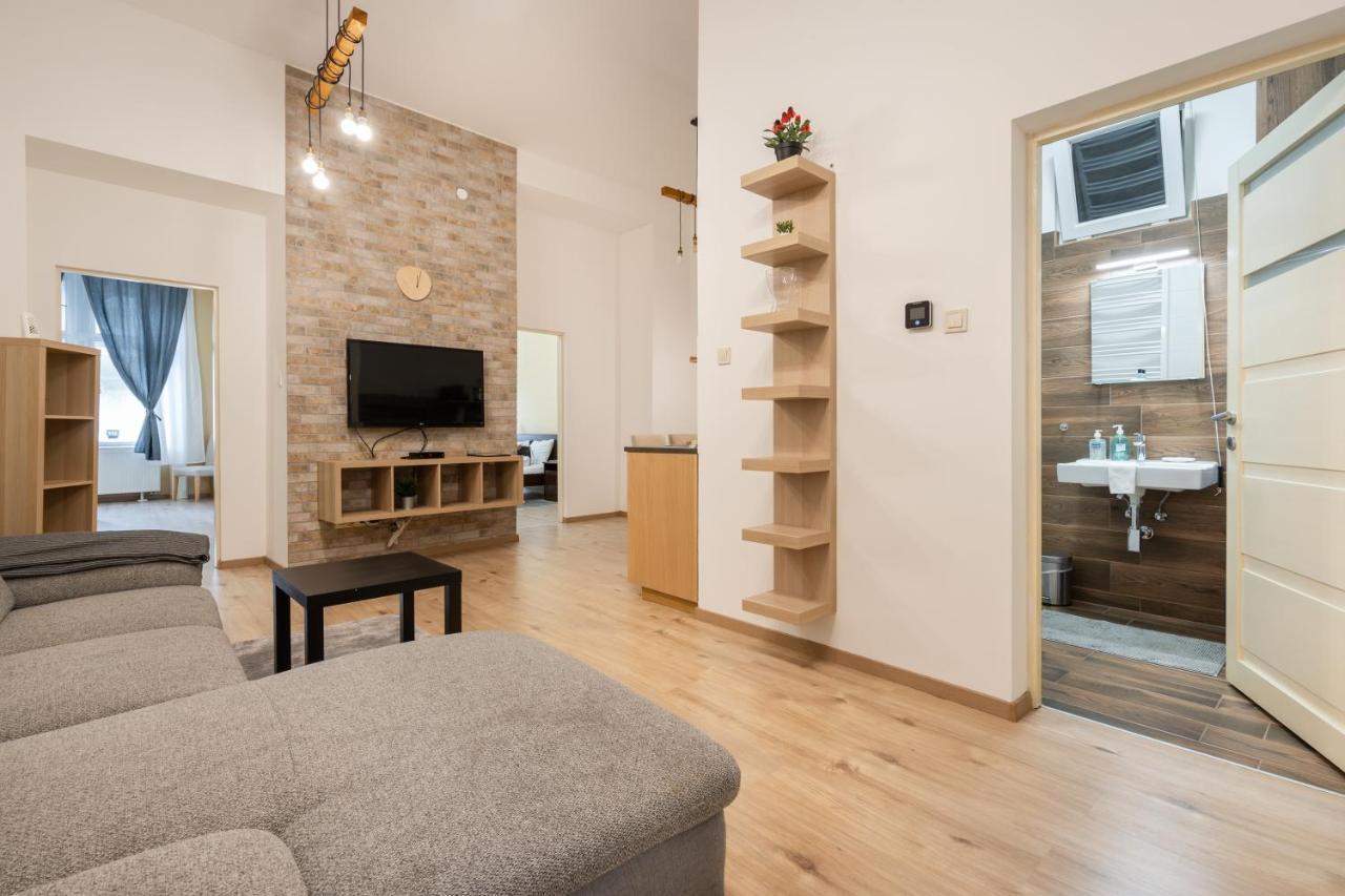 Peachy Homes * בודפשט