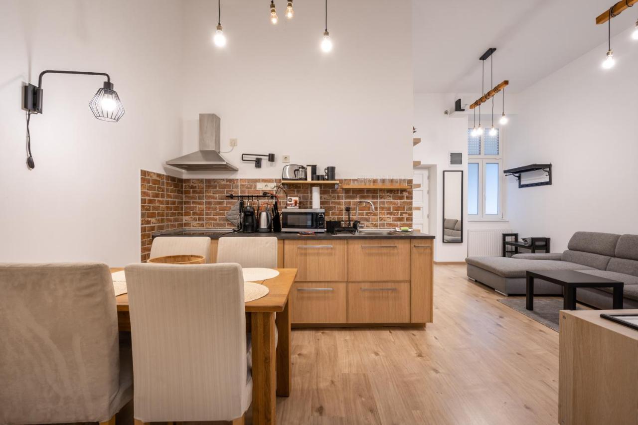 Апартаменты Peachy Homes